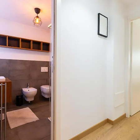 Apartment I-host - Charming Loft In Navigli *