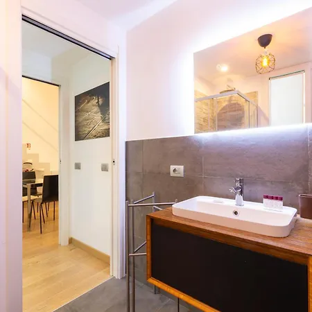 I-host - Charming Loft In Navigli * Milano